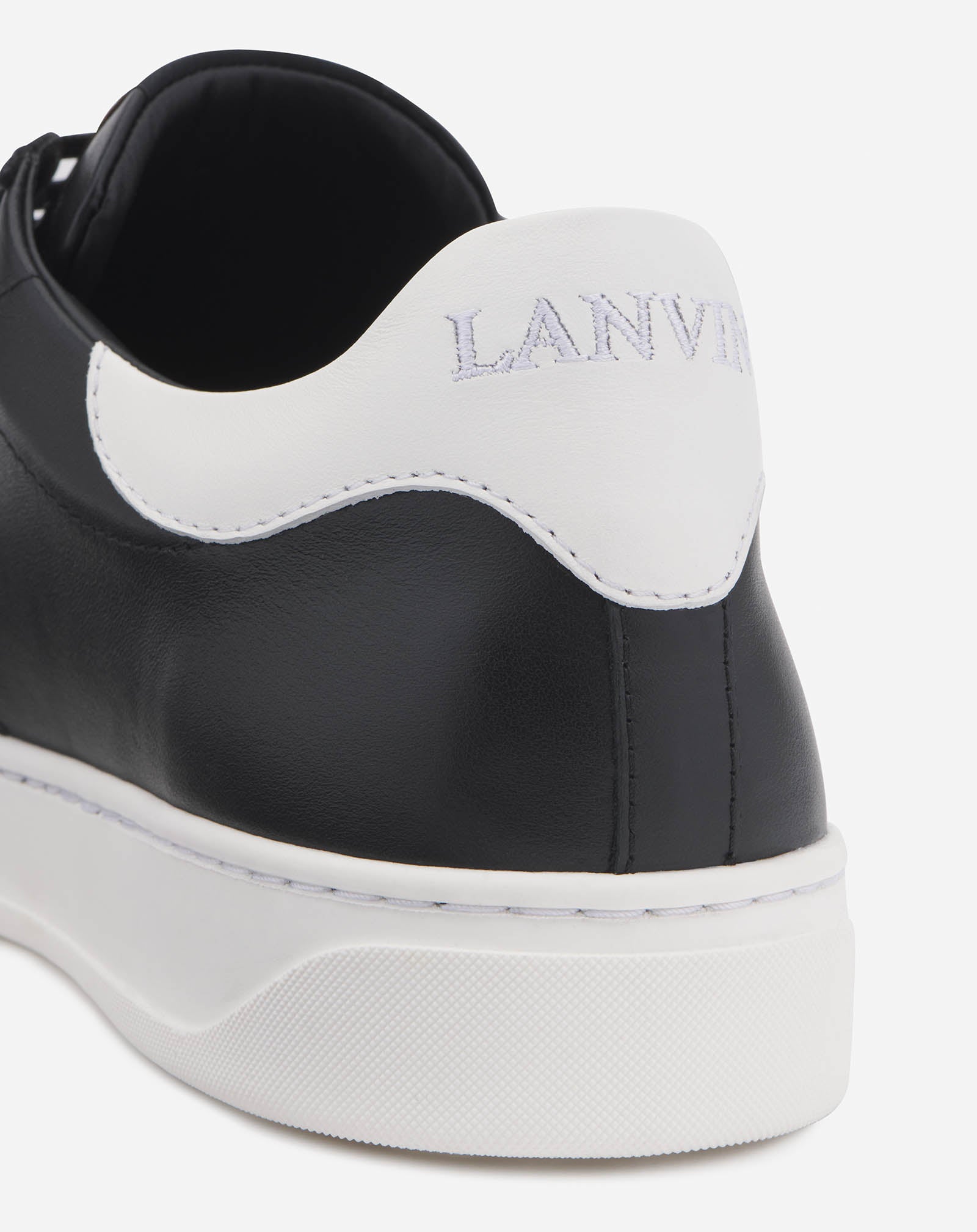 DDB0 LEATHER SNEAKERS