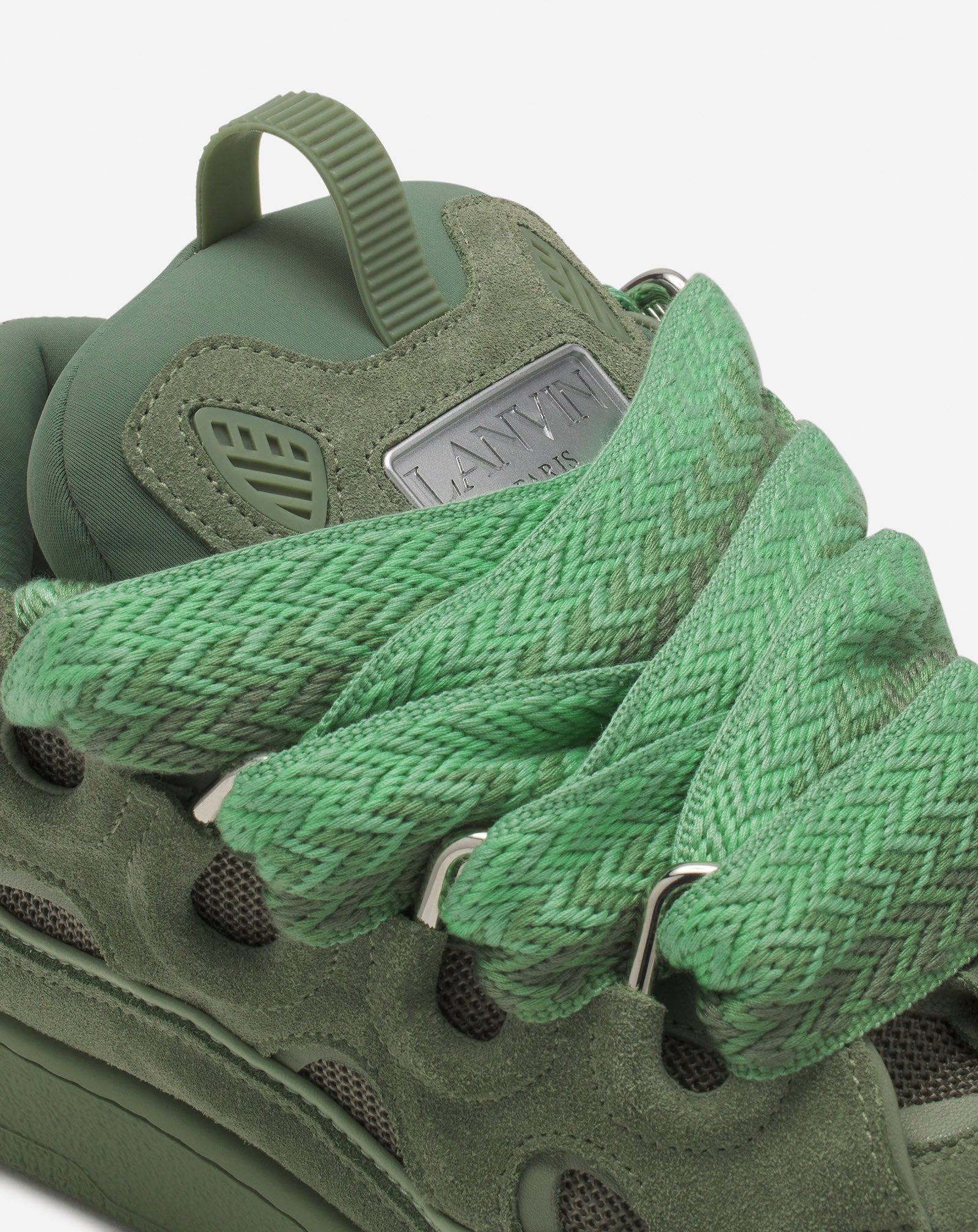 LEATHER CURB SNEAKERS