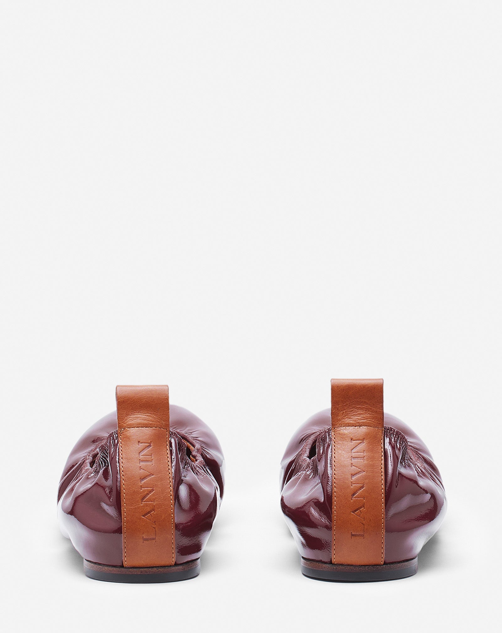 THE BALLERINA FLAT IN PATENT LEATHER