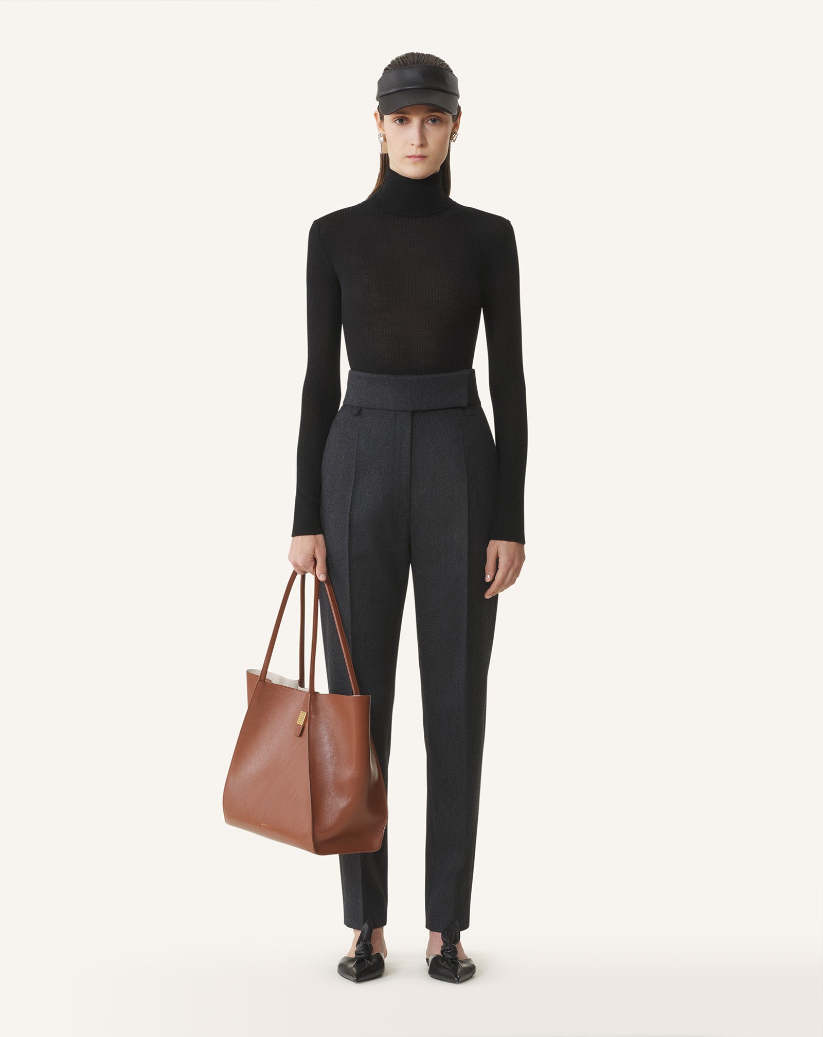 MERINO WOOL AND SILK TURTLENECK SWEATER