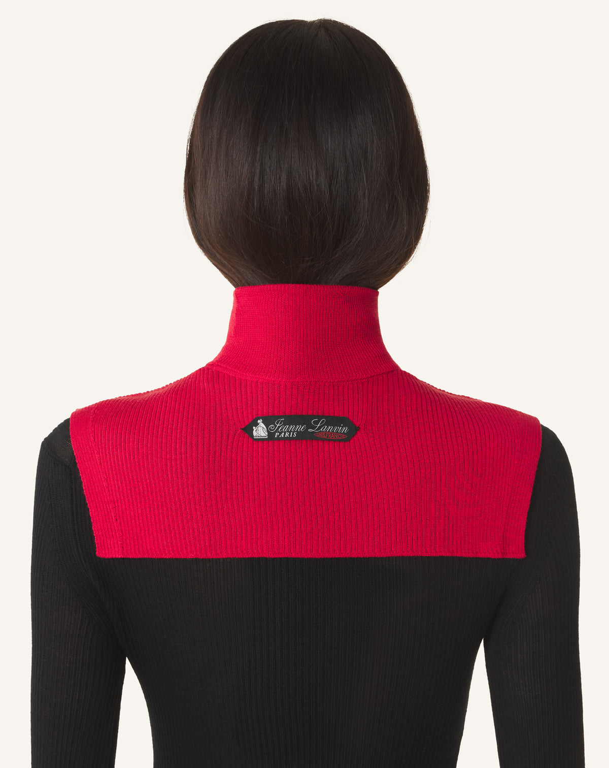 RED LANVIN SIGNATURE COLLAR IN CASHMERE
