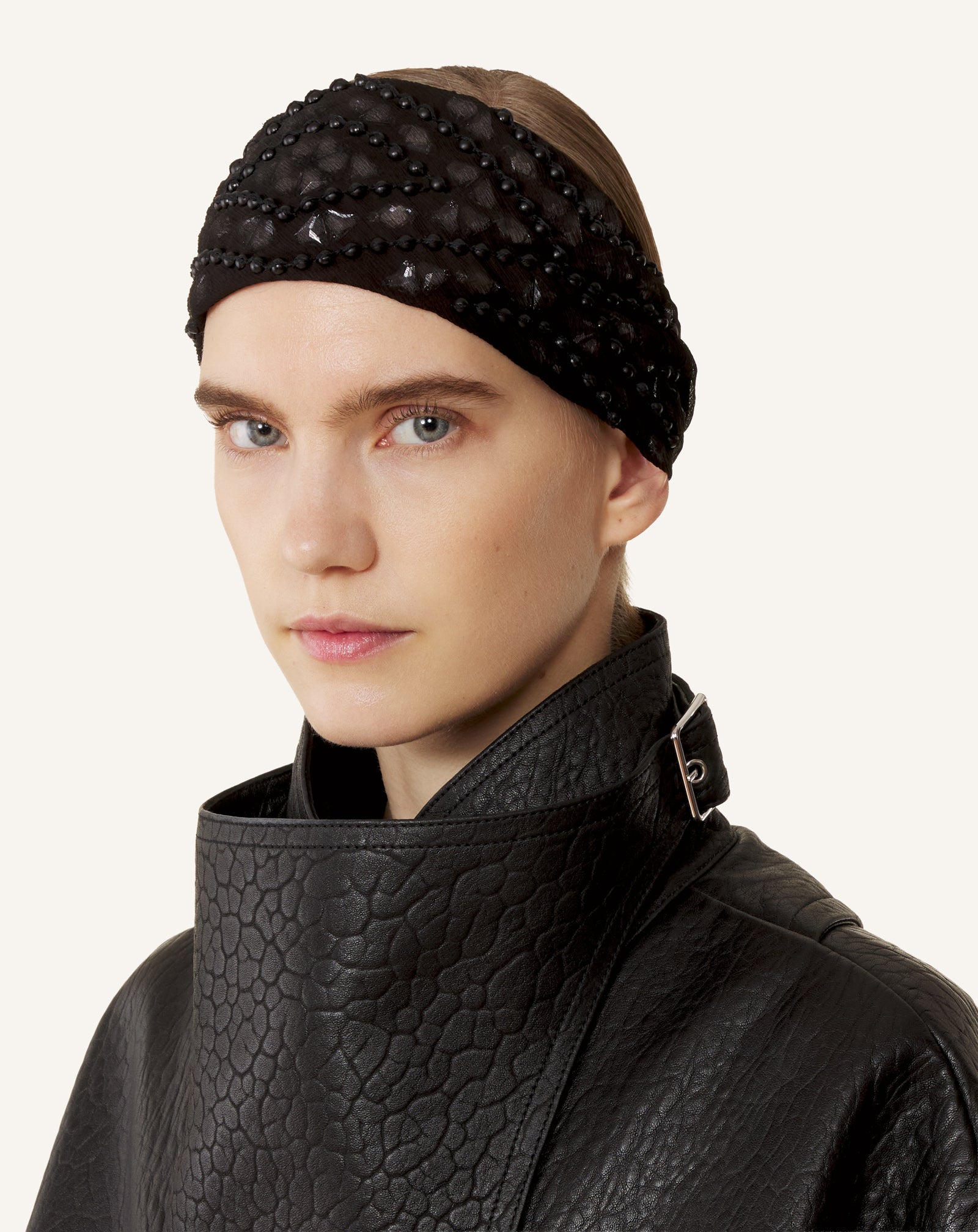 BANDEAU AVEC BRODERIES NOIR