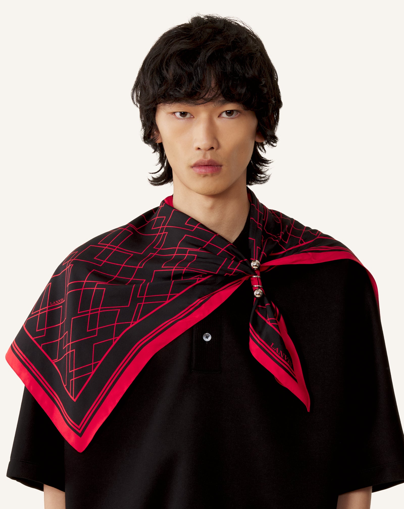 TOP BIJOU MOTIF DIAMANT GRAPHIQUE NOIR