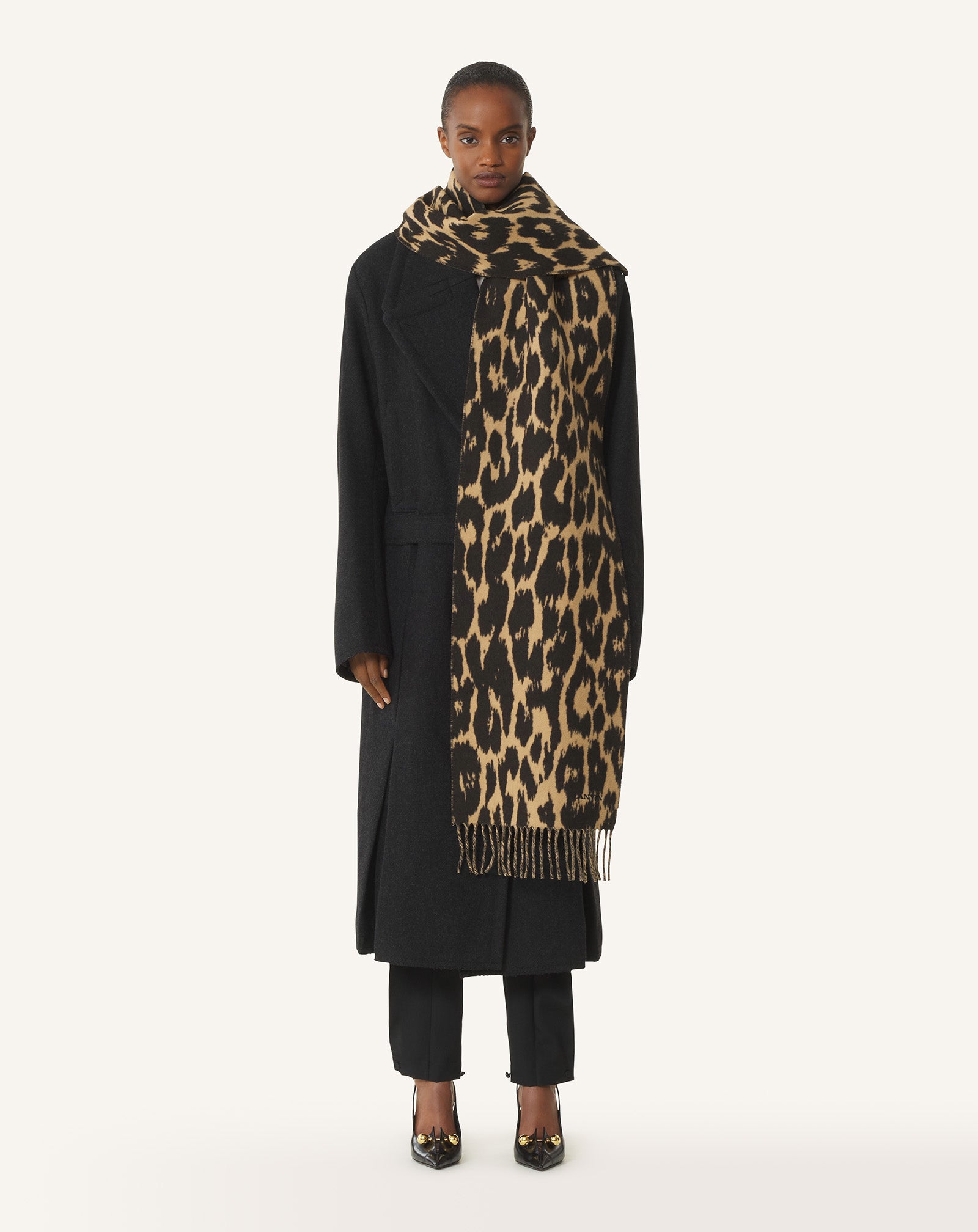 ÉCHARPE EN LAINE IMPRIMÉE LÉOPARD MULTICOLORE