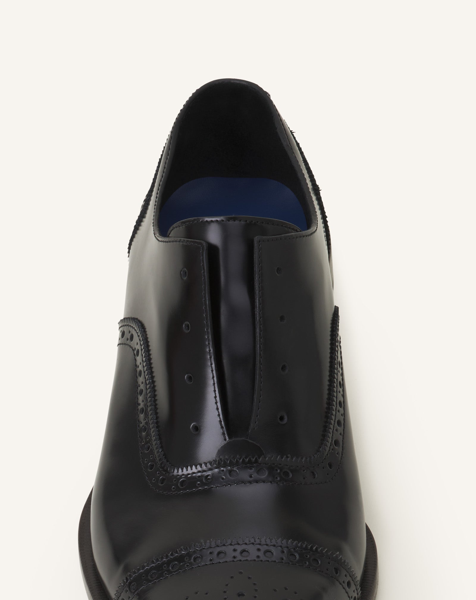 RICHELIEU BROGUE EN CUIR BRILLANT