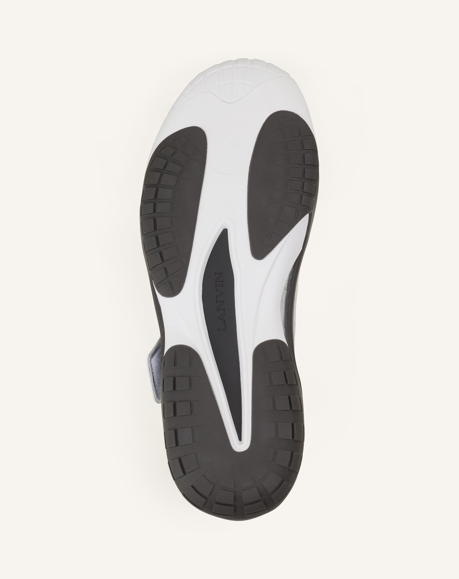 SNEAKER LNV1 EN CUIR METALLISE FROISSE NOIR