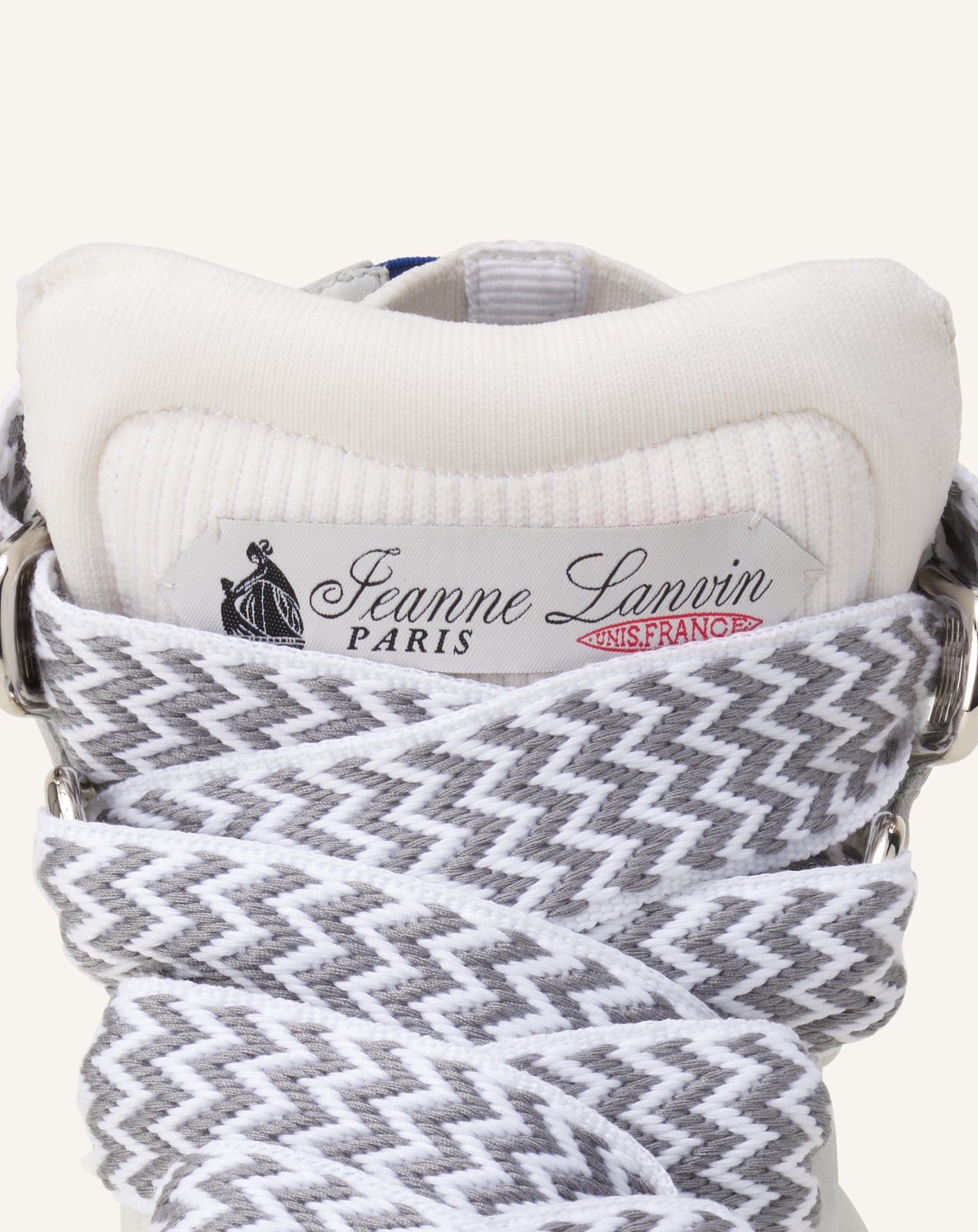 WHITE HIGH TOP CURB SNEAKERS IN KNIT
