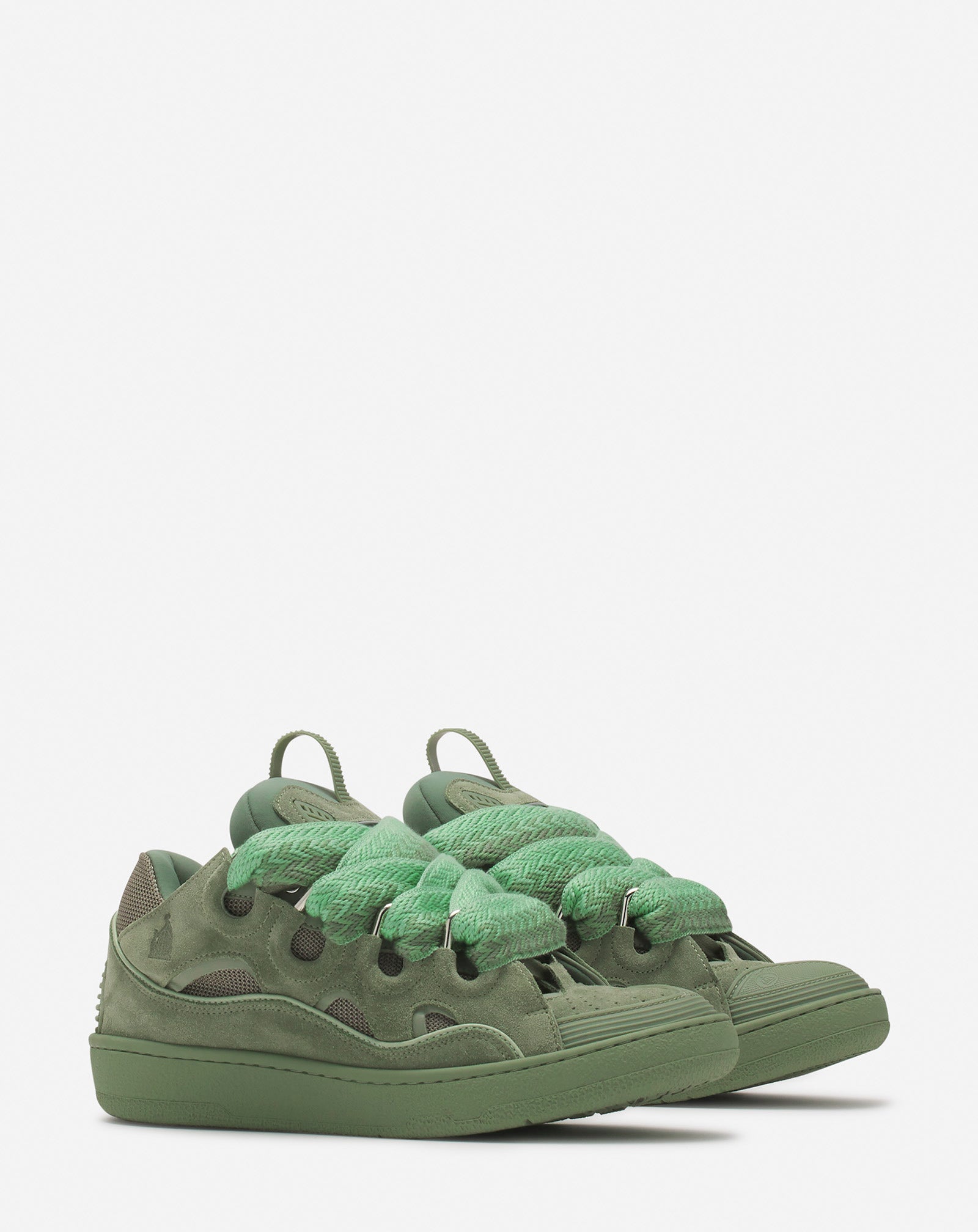 LEATHER CURB SNEAKERS