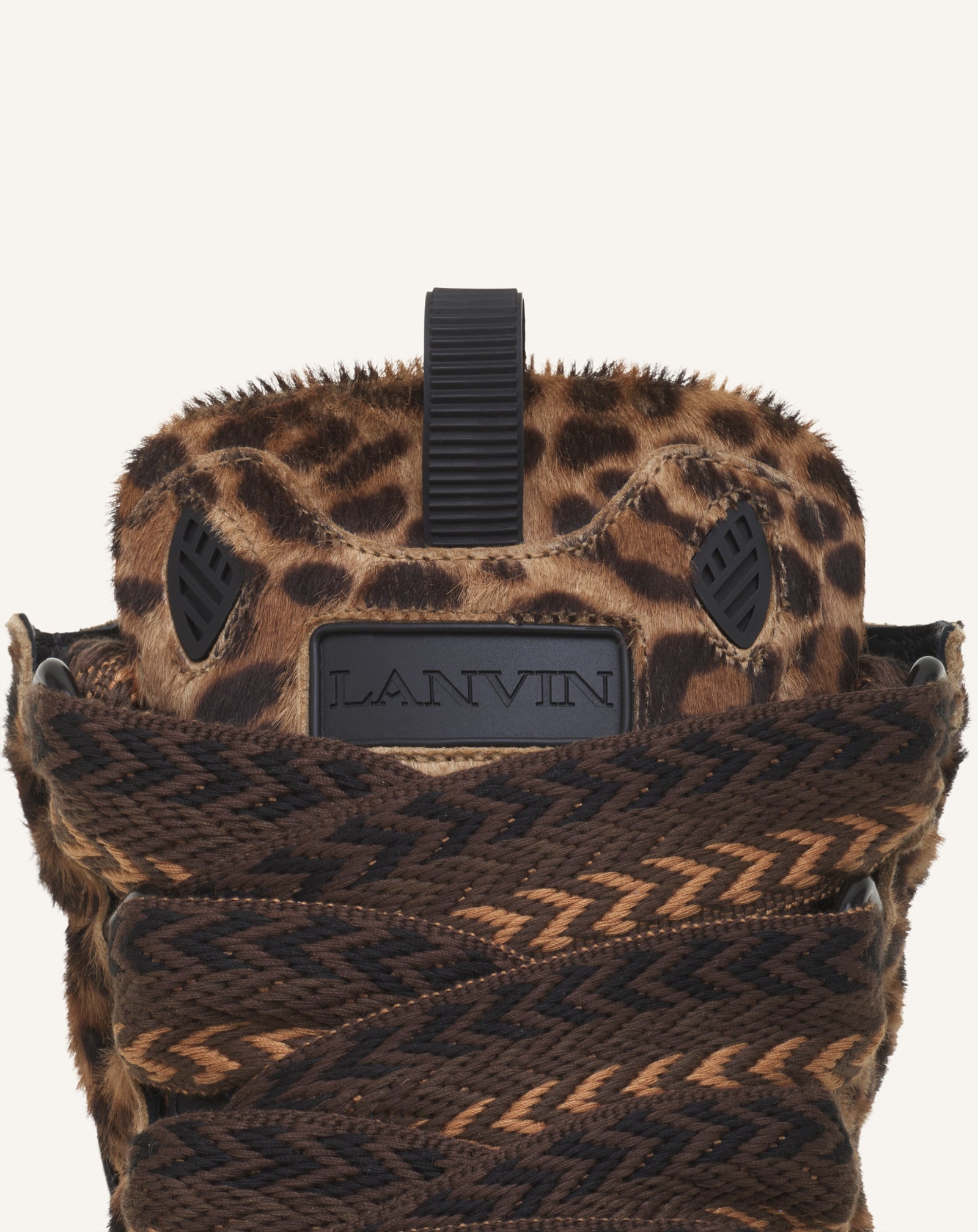 BEIGE CURB SNEAKERS IN PONY