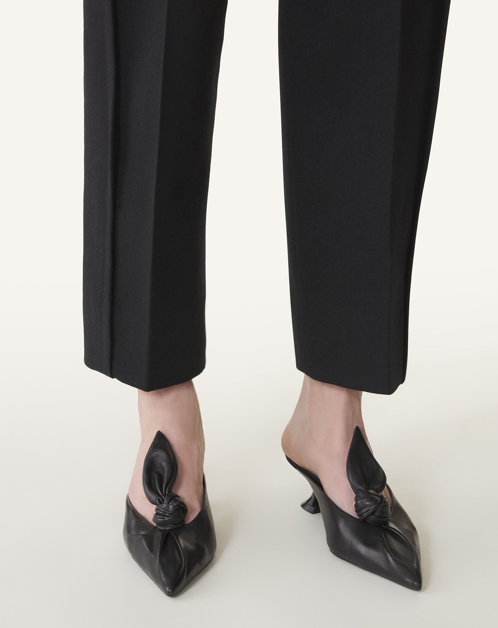 BLACK MIDNIGHT STEP HEELED MULES WITH A LEATHER BOW