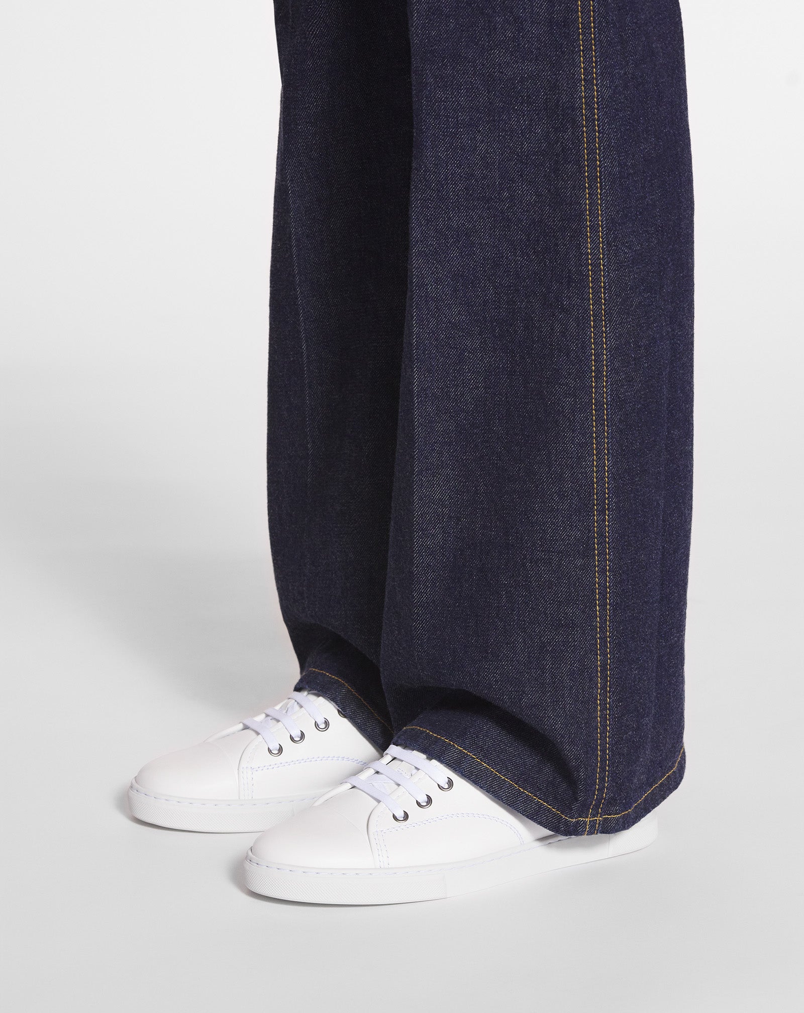 WHITE DBB1 LEATHER SNEAKERS