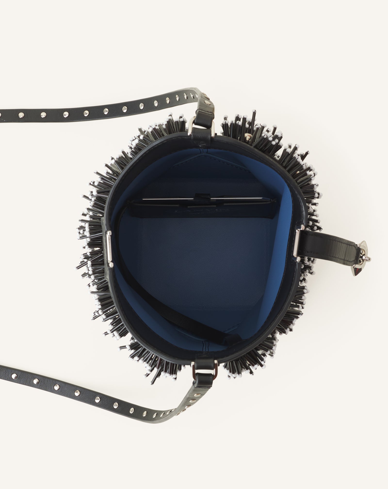 SAC SEAU CATCH BY LANVIN EN CUIR BRODÉ NOIR