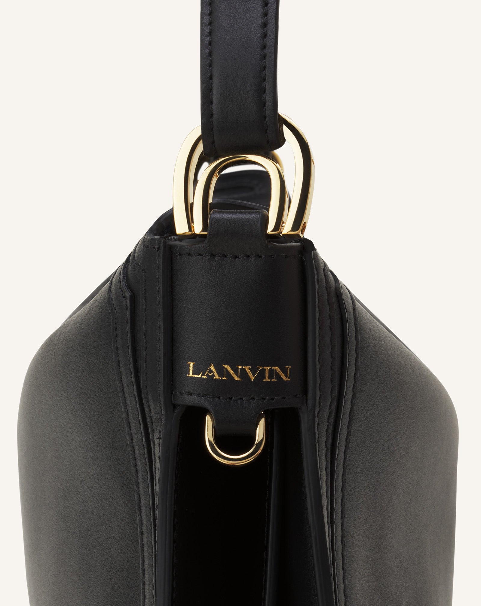 SAC COMPAGNON ASYMETRIQUE EN CUIR