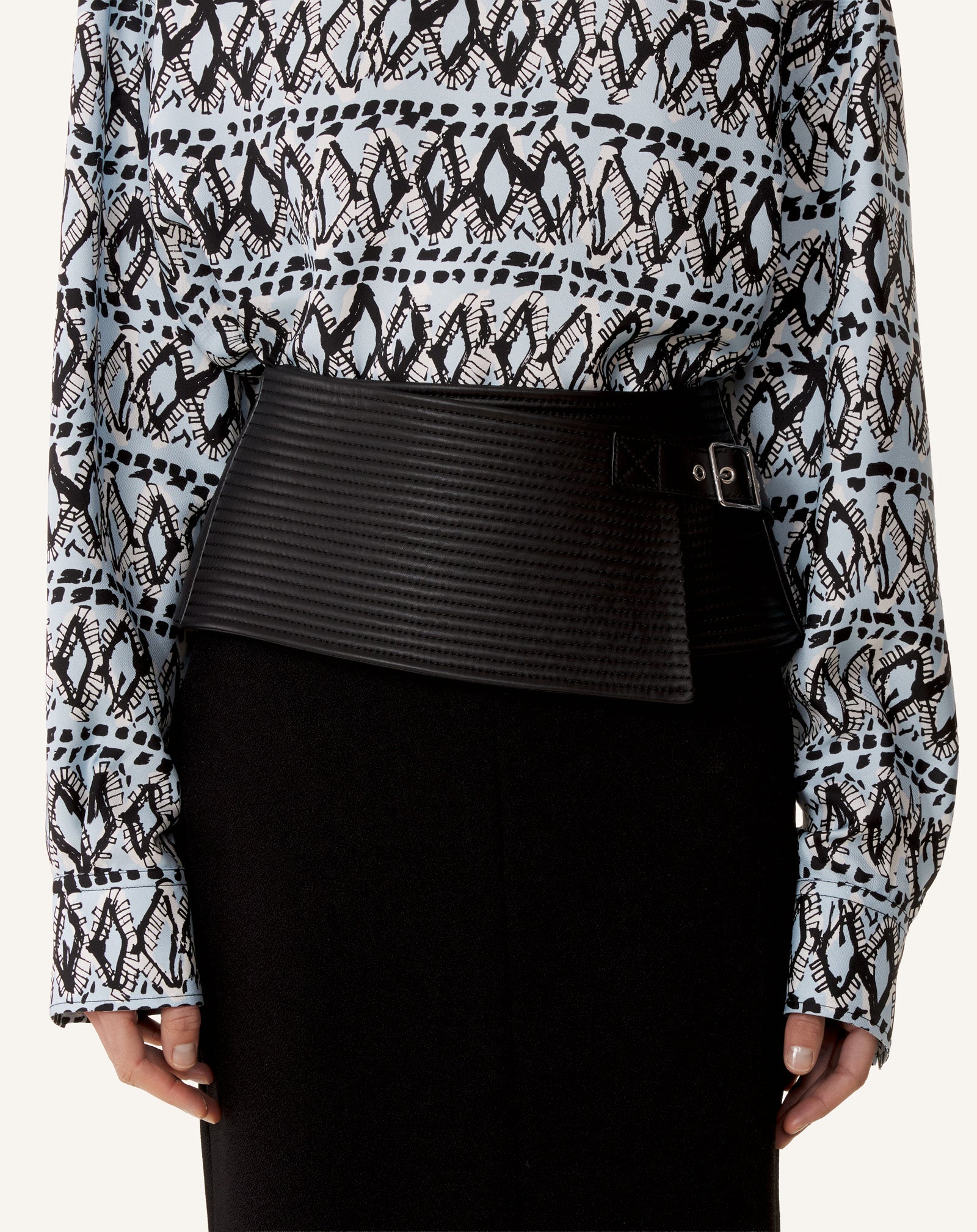 BLACK WIDE LEATHER BELT