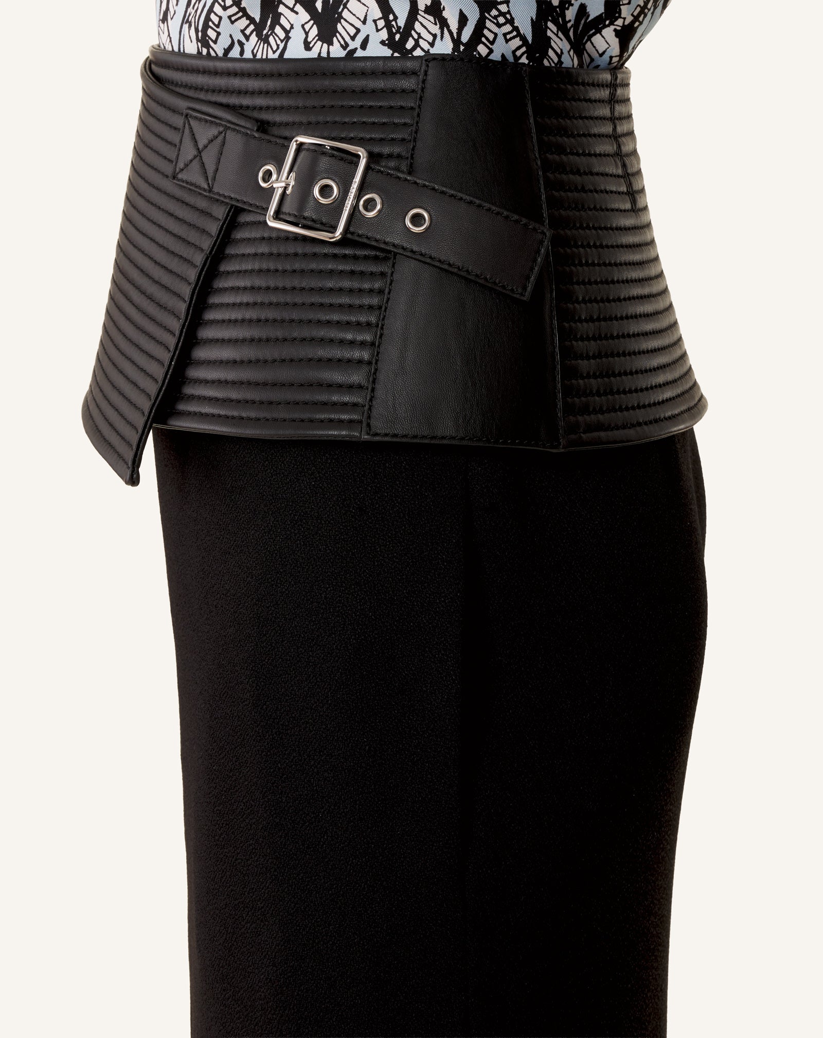 BLACK WIDE LEATHER BELT