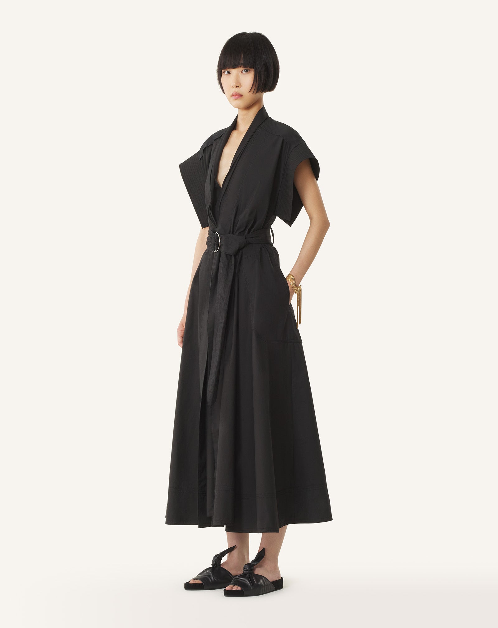 ROBE ÉVASÉE EN POPELINE DE COTON NOIR