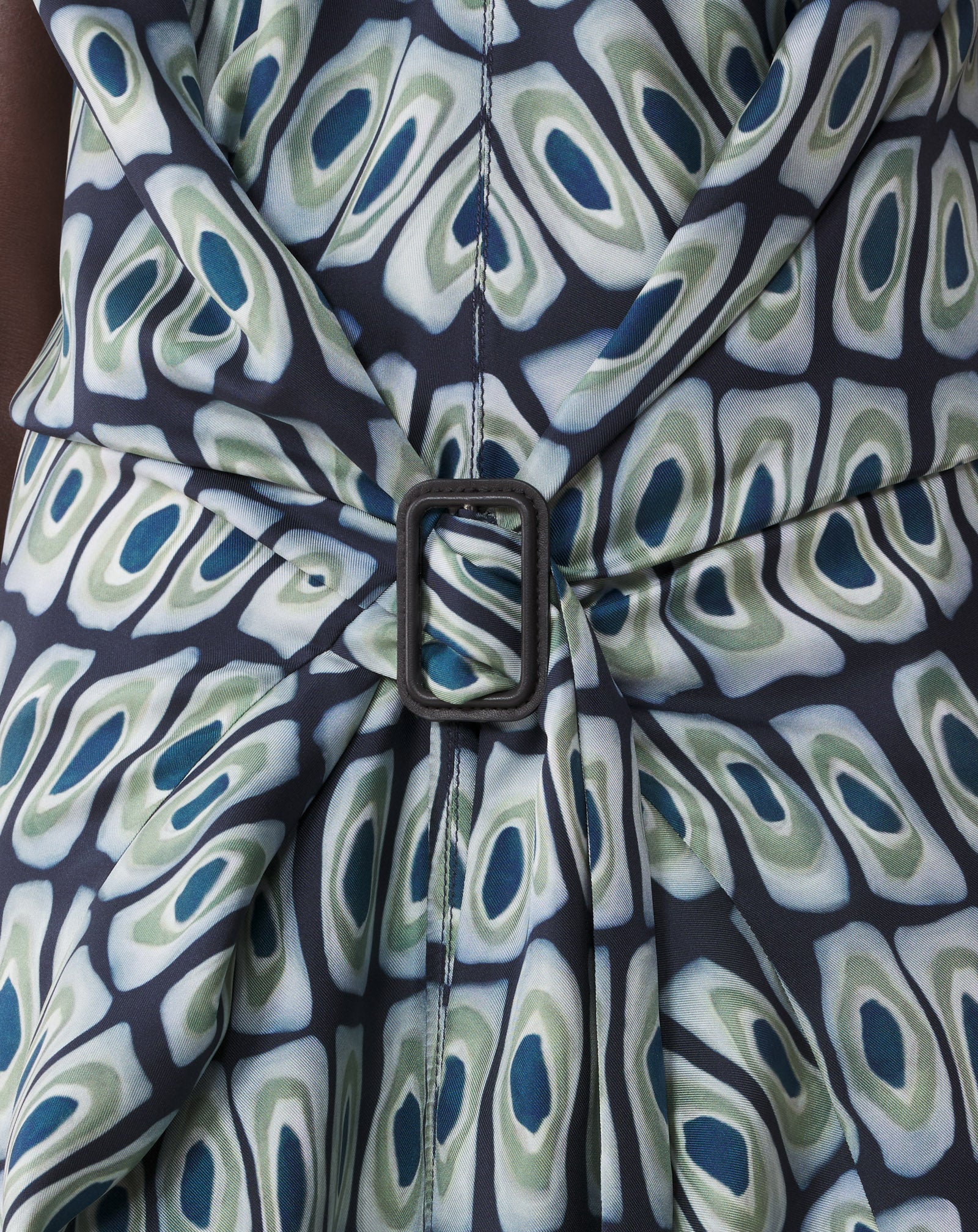 ROBE CAPE EN SOIE IMPRIMÉE