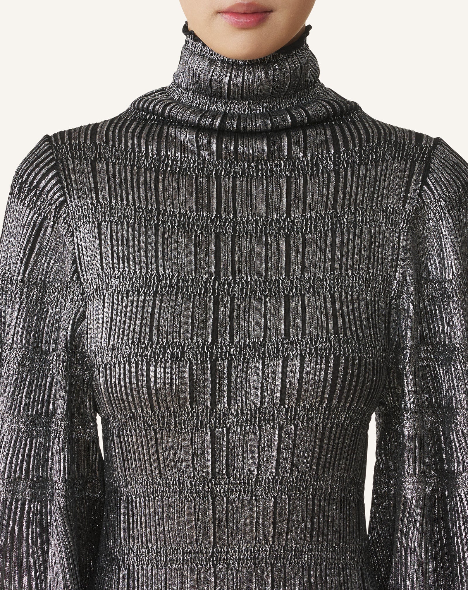 BLACK MIDI DRESS IN METALLIC VISCOSE