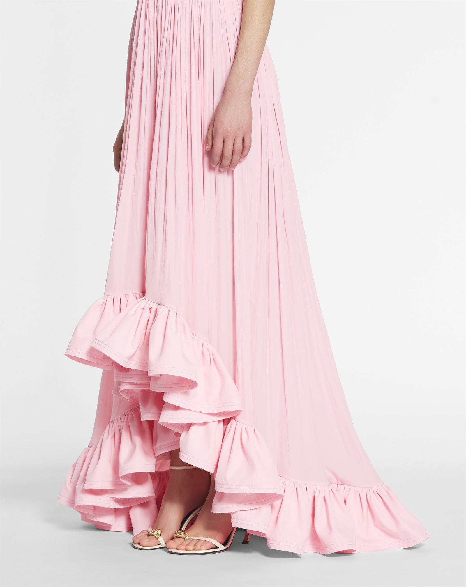 ROBE LONGUE À VOLANTS ROSE
