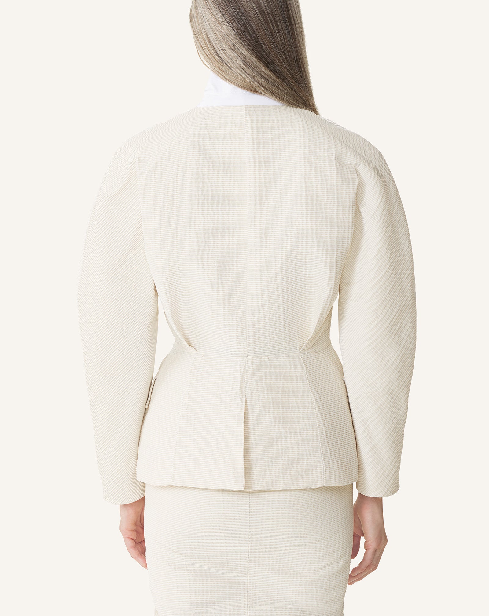 WHITE BELTED JACQUARD JACKET