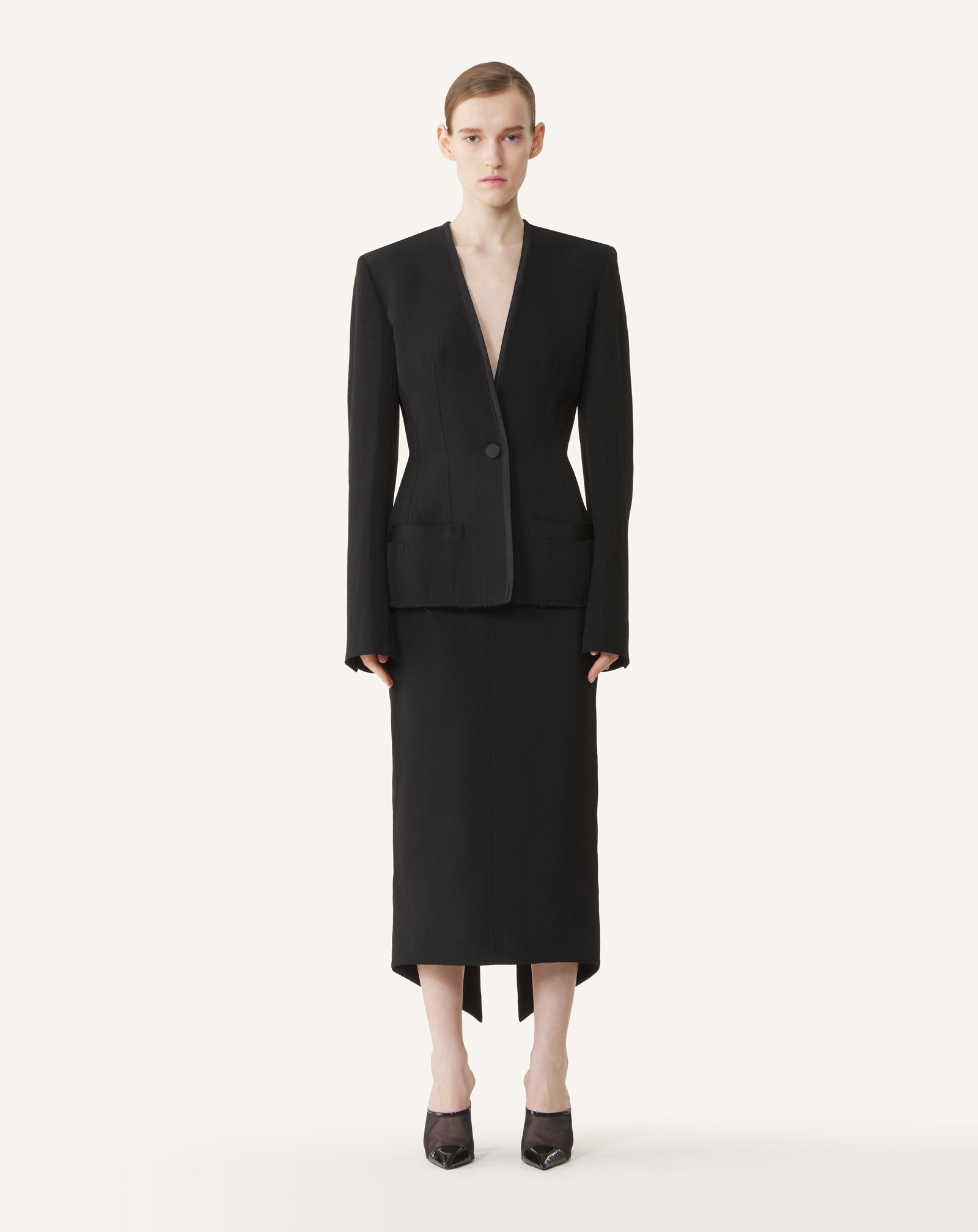 BLACK SILK AND VISCOSE OPEN-BACK JACKET