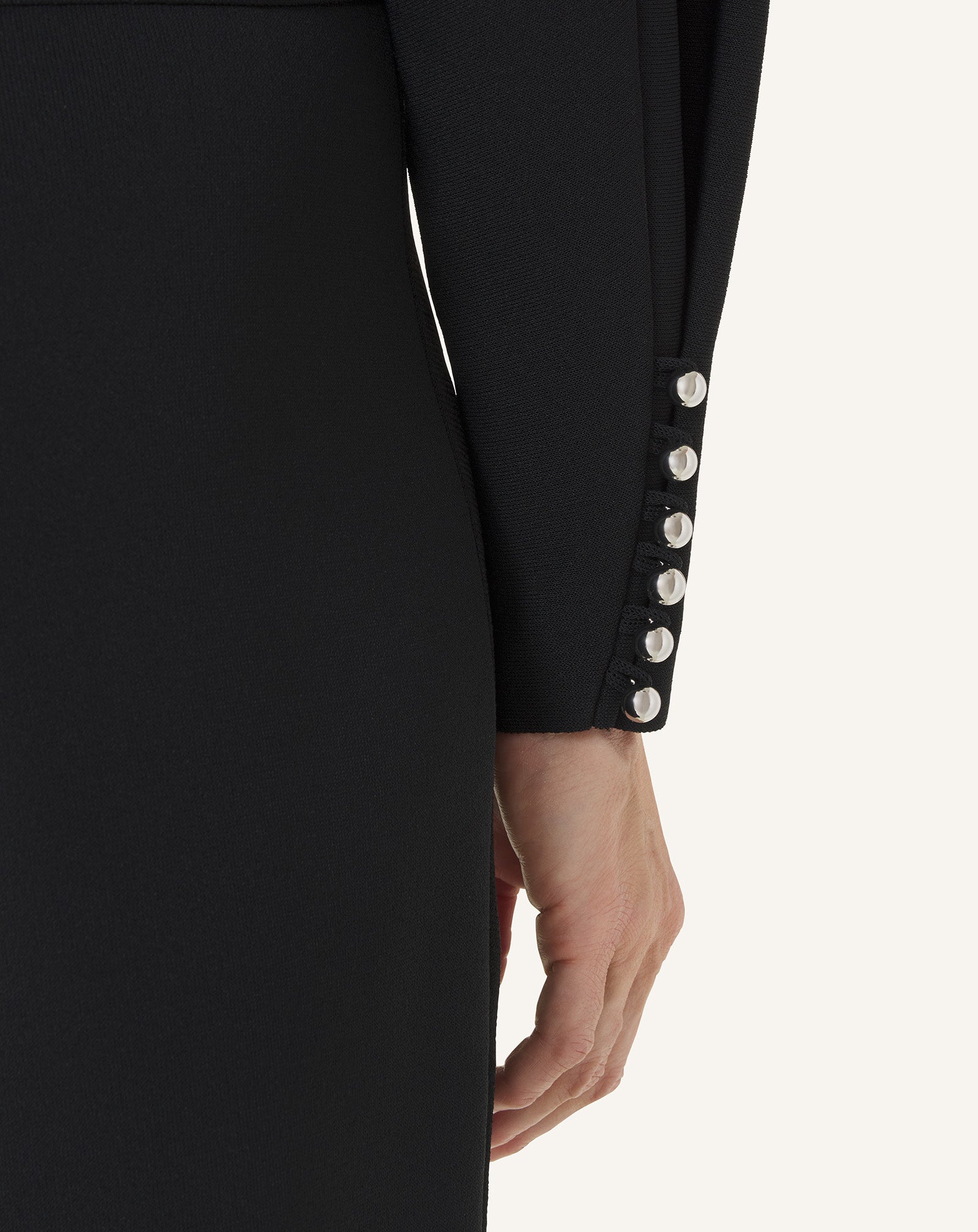 BLACK VISCOSE SWEATER