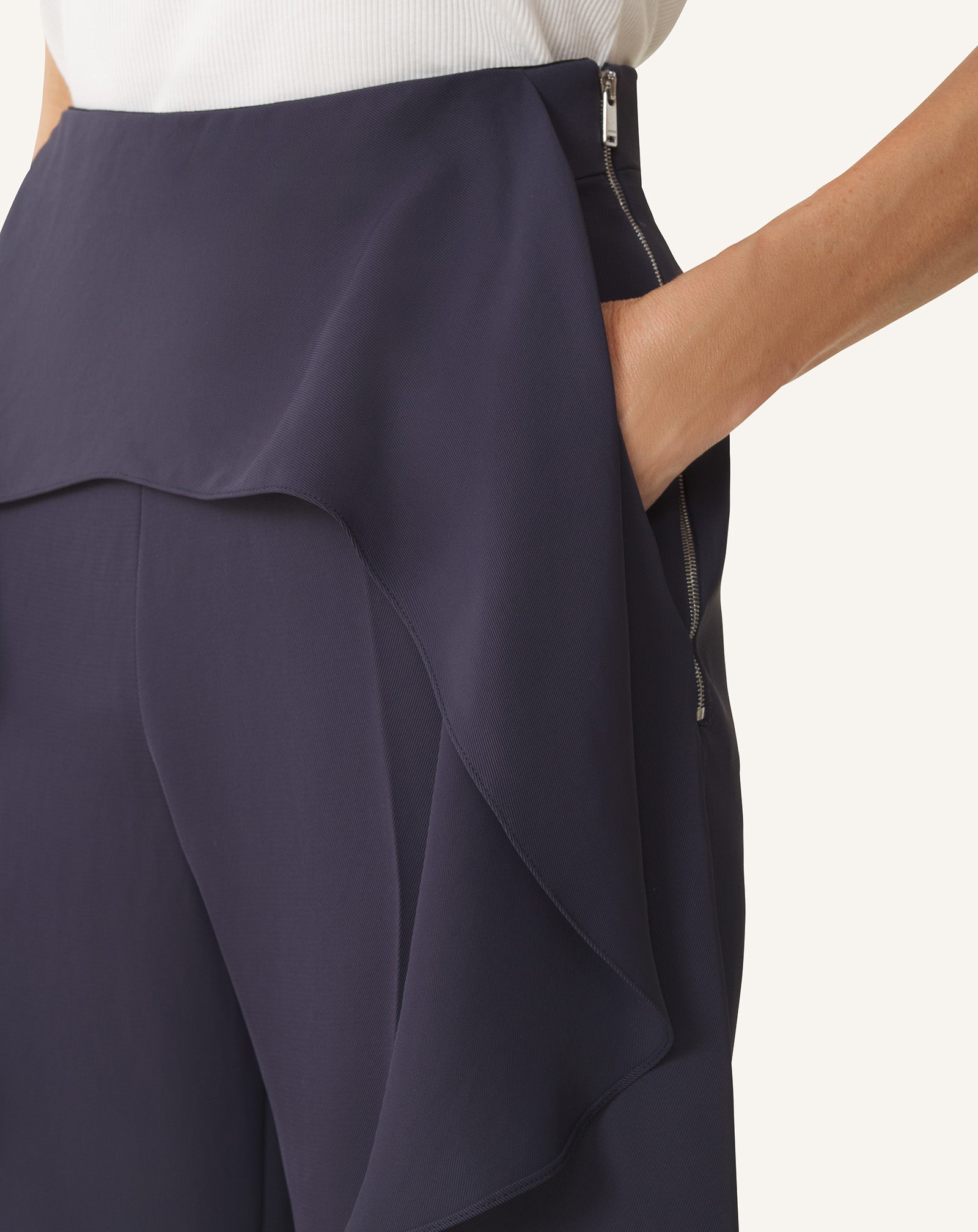 FRILLED TWILL PANTS