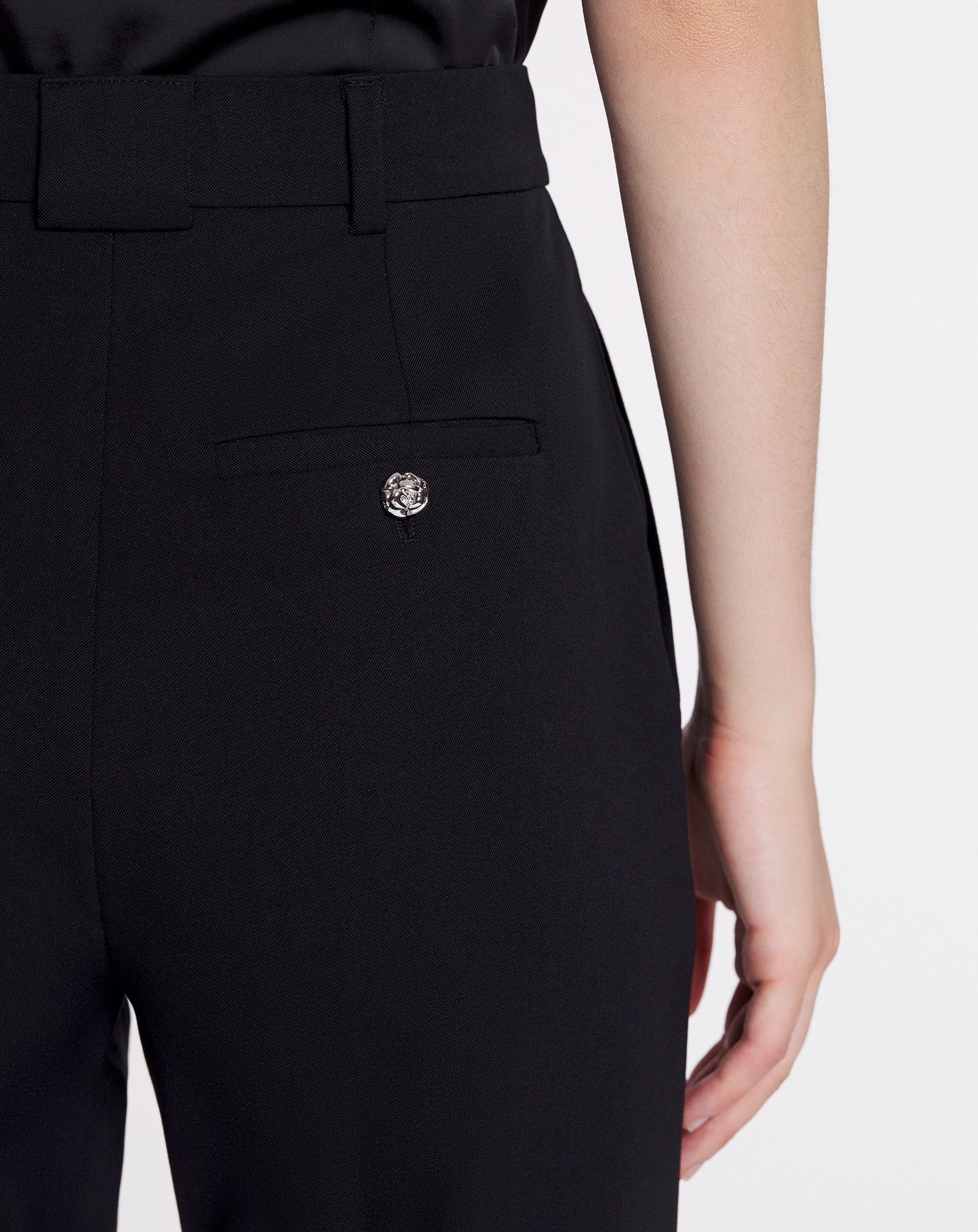 BLACK CIGARETTE PANTS