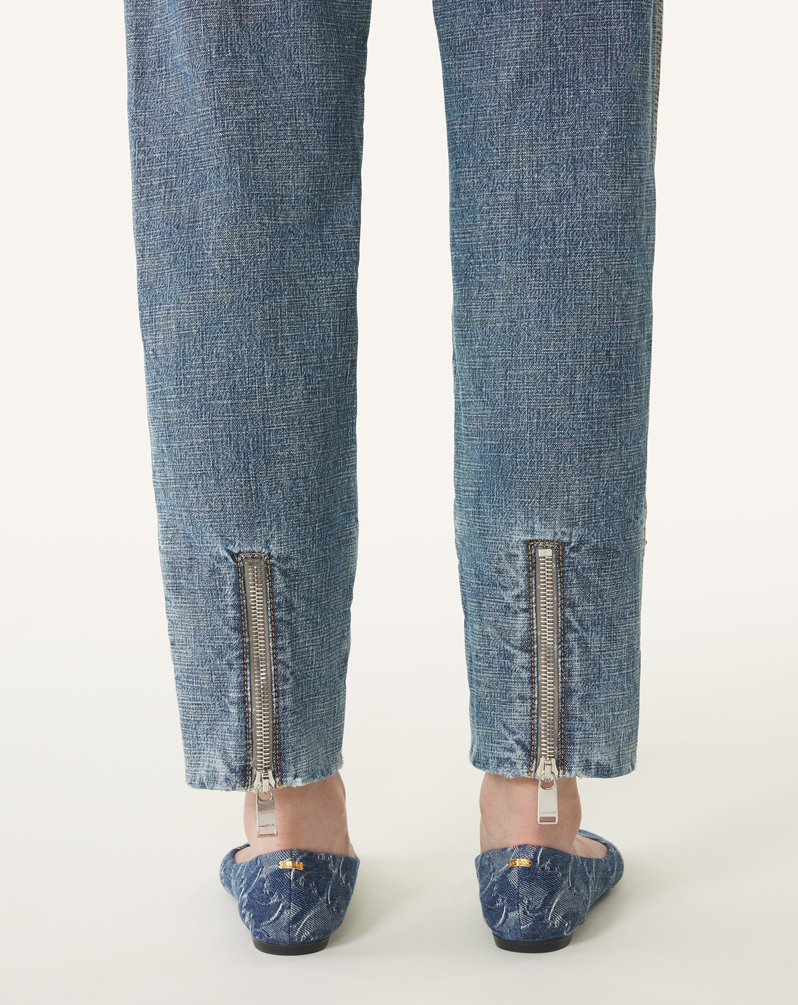 PANTALON ZIPPÉ EN DENIM BLEU